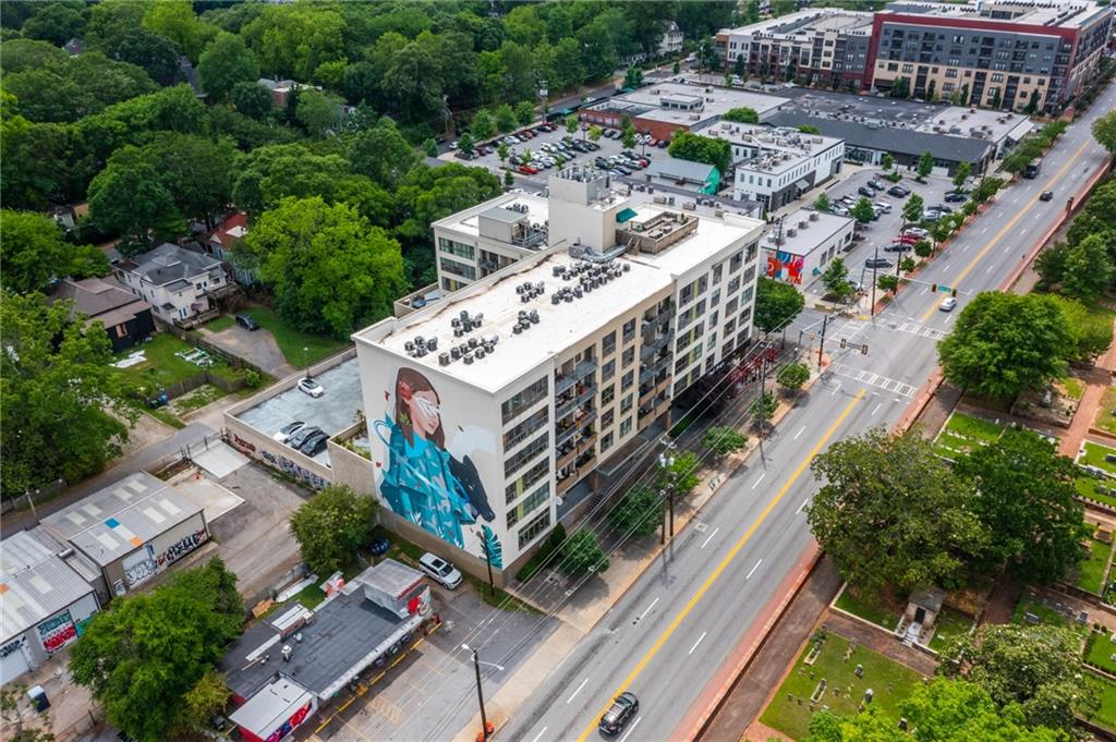 563 Memorial Drive SE Unit 407