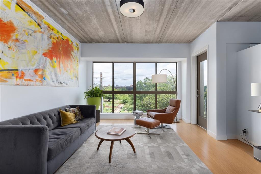563 Memorial Drive SE Unit 407