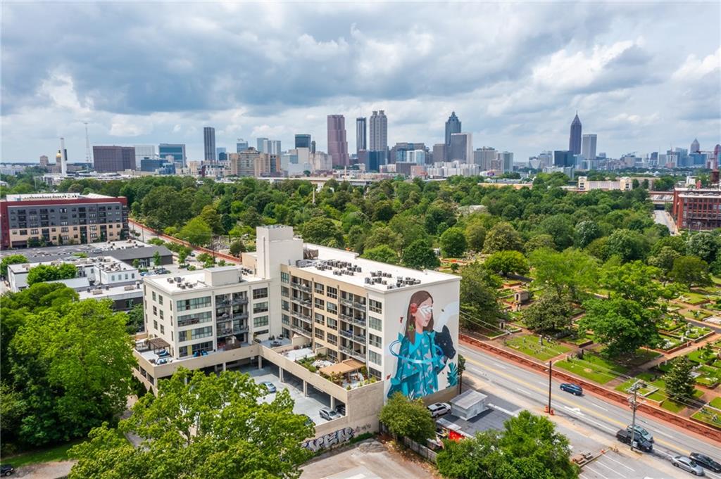 563 Memorial Drive SE Unit 407