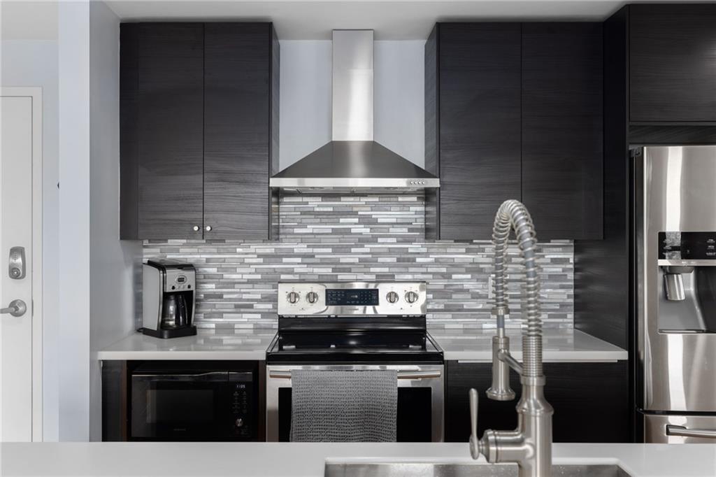 563 Memorial Drive SE Unit 407