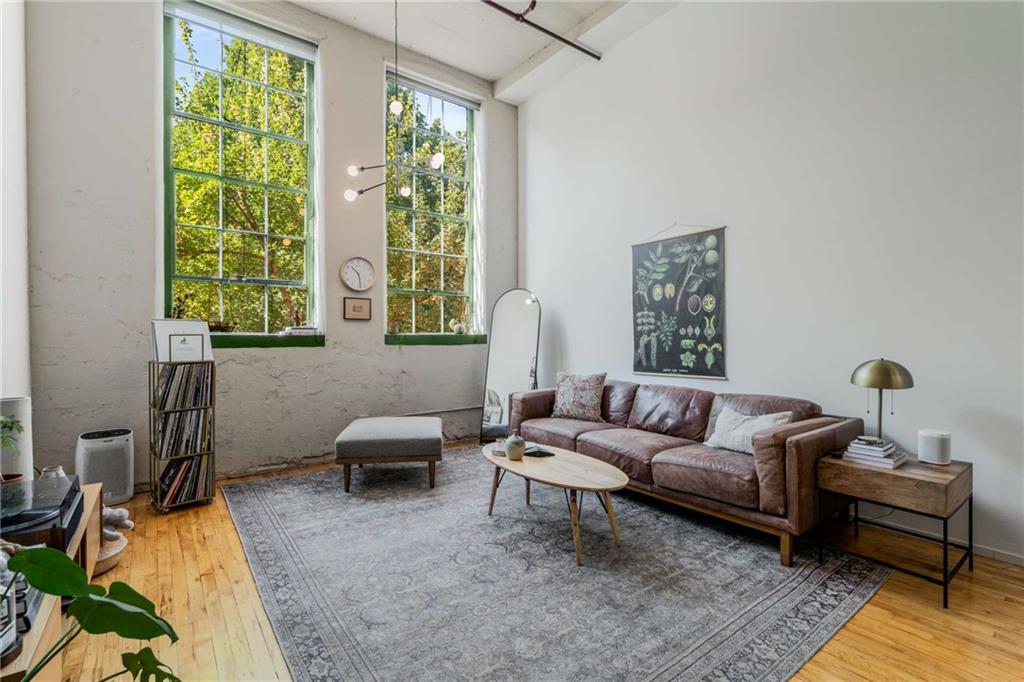 19 Hilliard Street SE Unit 13