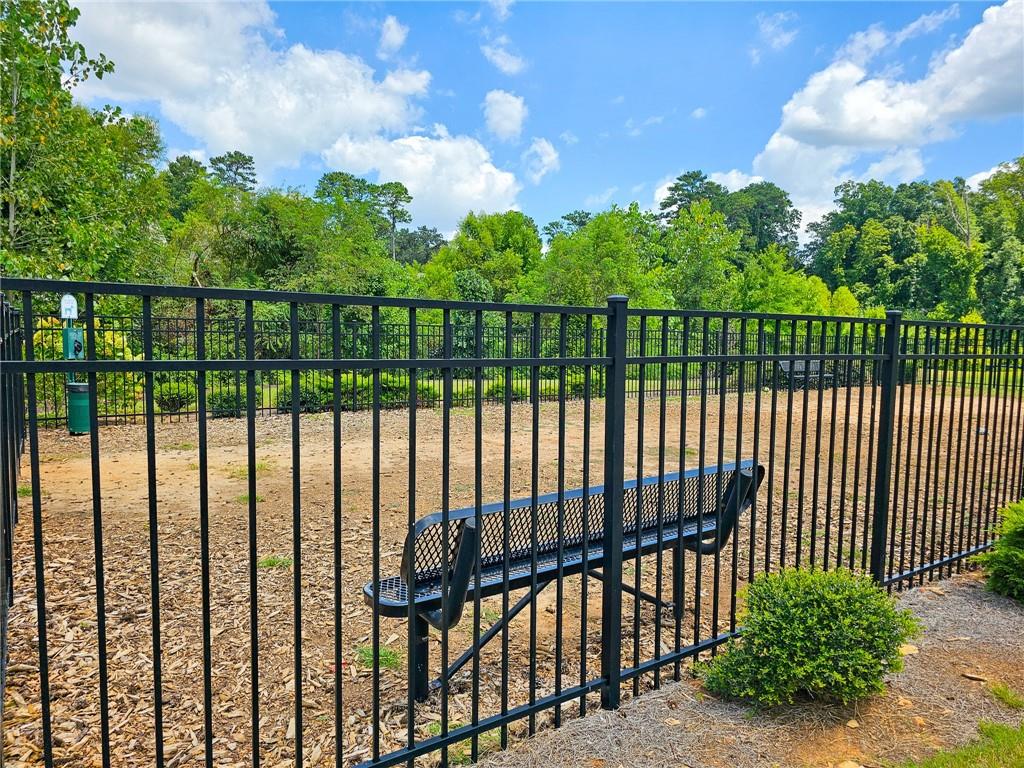 658 Avondale Hills Drive