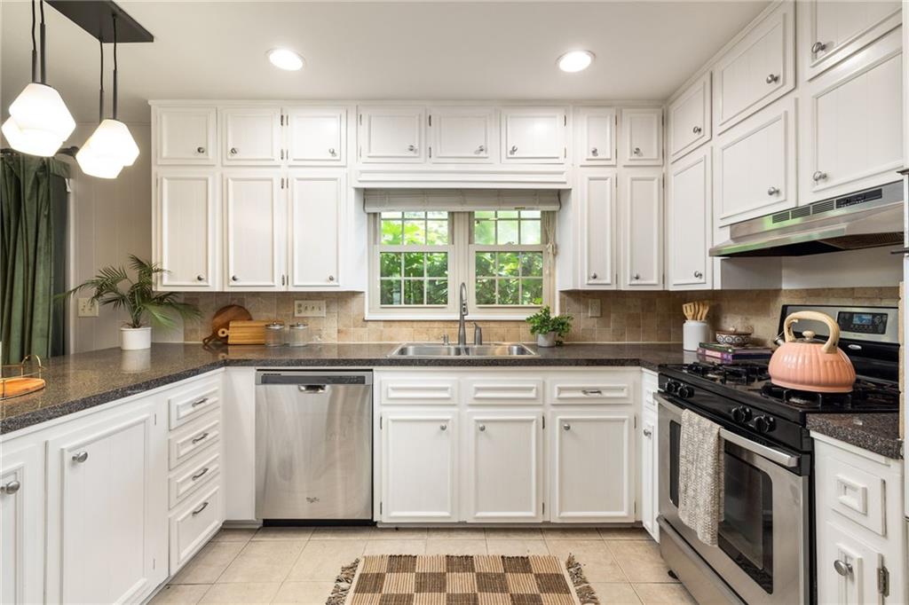 4139 Indian Lakes Circle