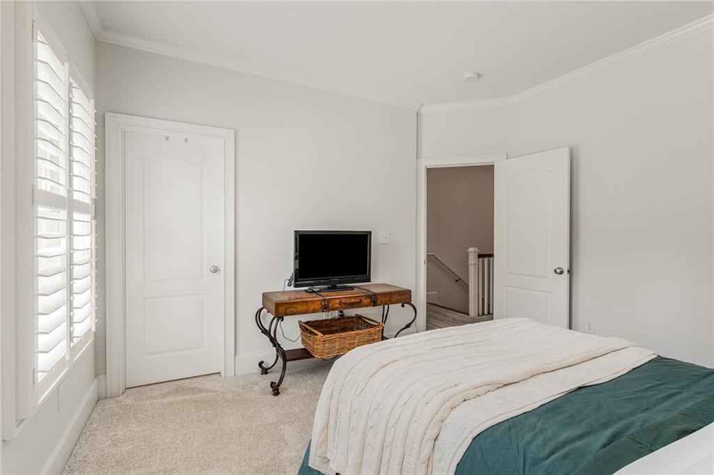 1599 Mosaic Way