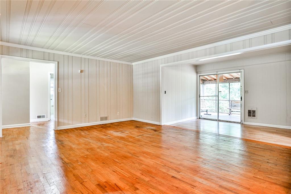 1600 Brewer Boulevard SW