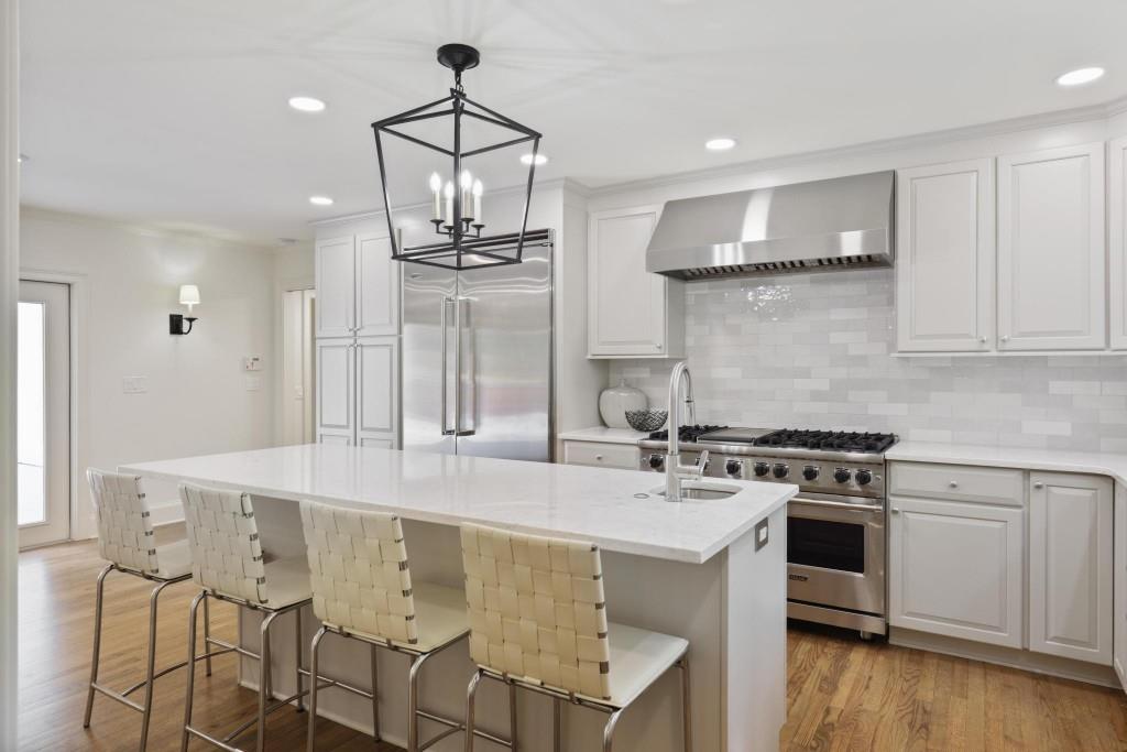 1380 Cambridge Court