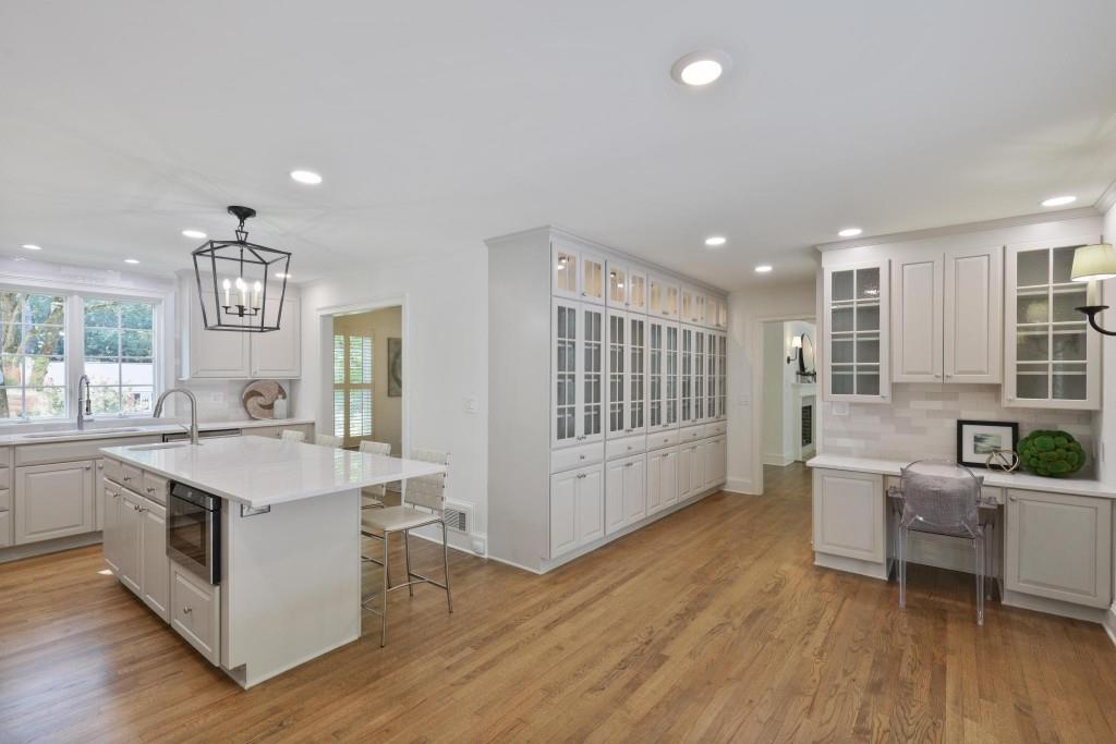 1380 Cambridge Court