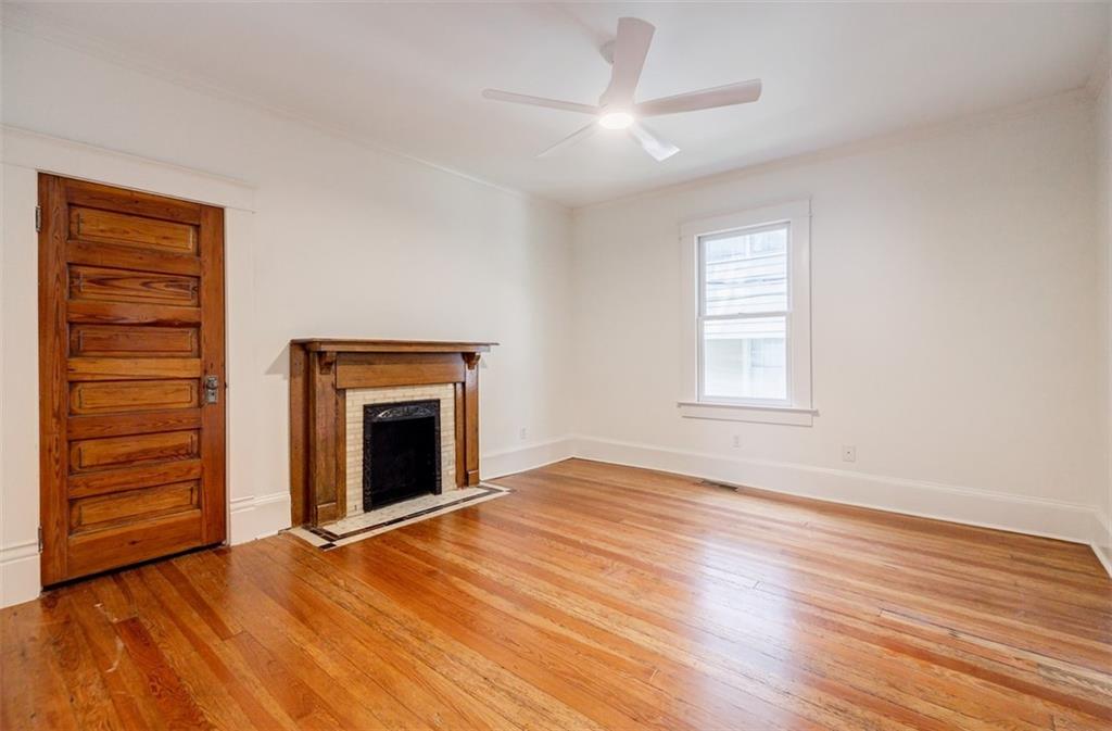 54 BATES Avenue SE