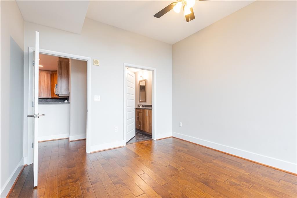 1080 Peachtree Street NE Unit 1305