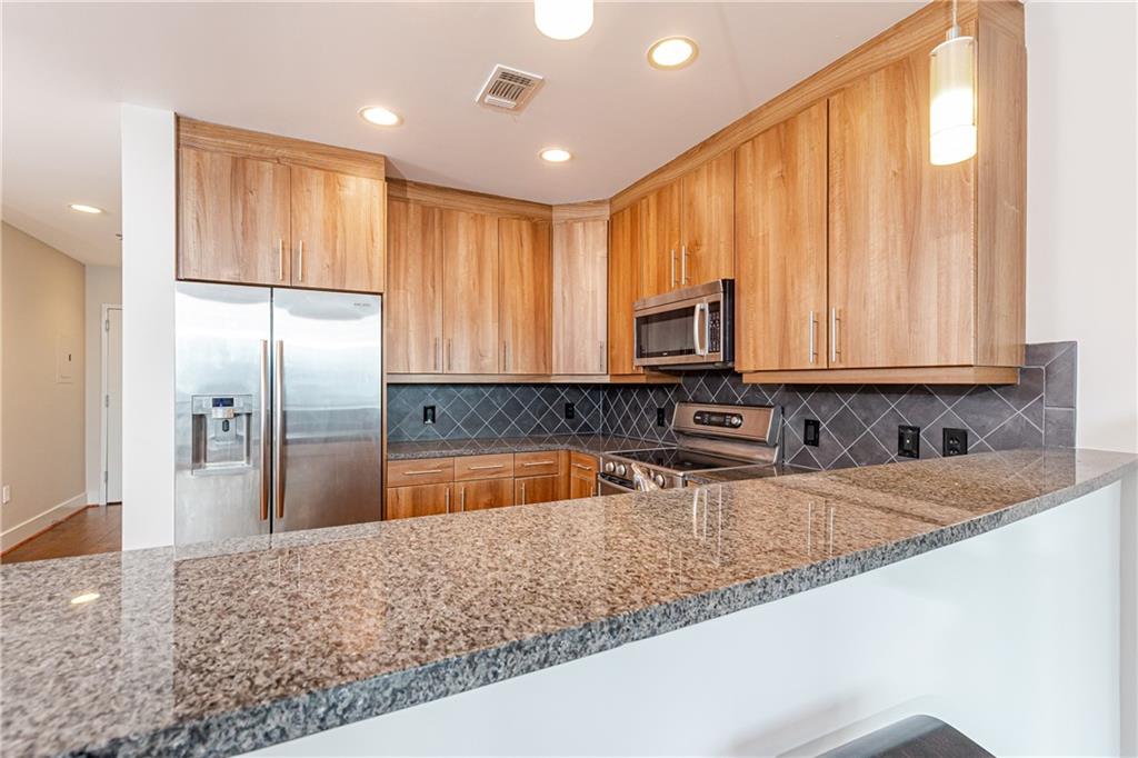 1080 Peachtree Street NE Unit 1305