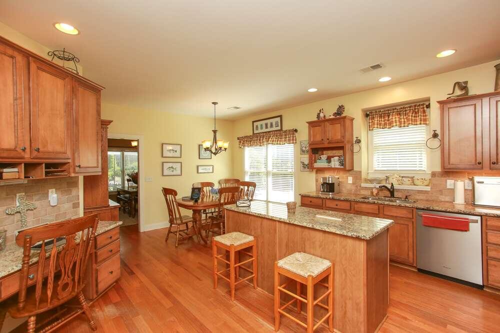 313 Wooded Glen Lane
