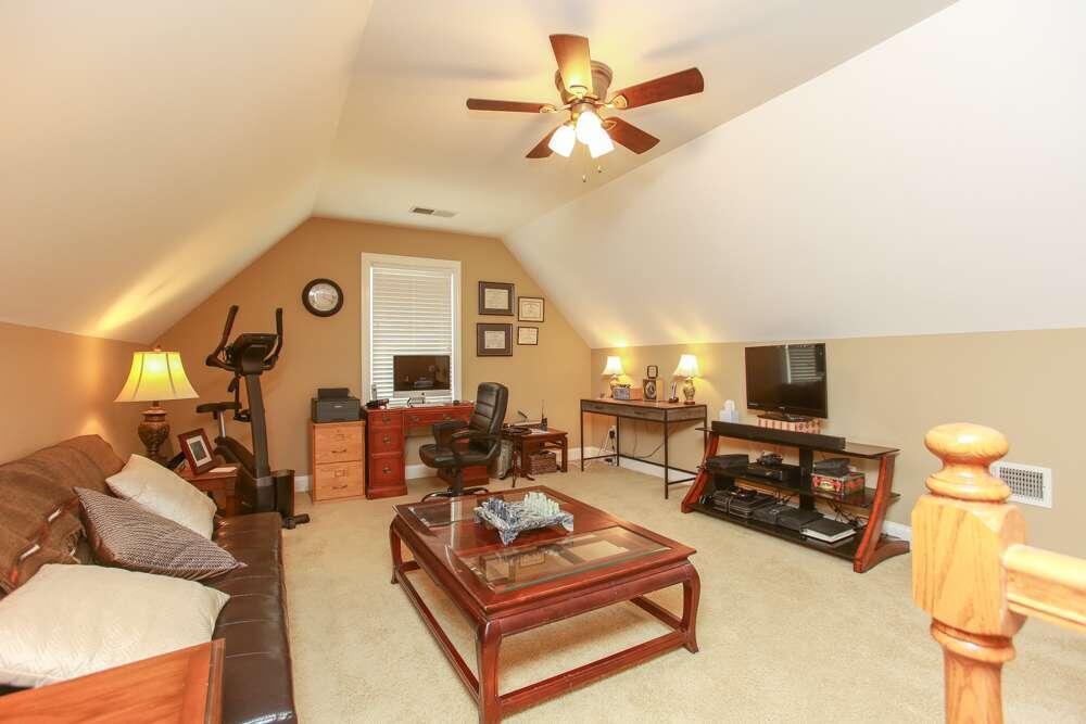313 Wooded Glen Lane