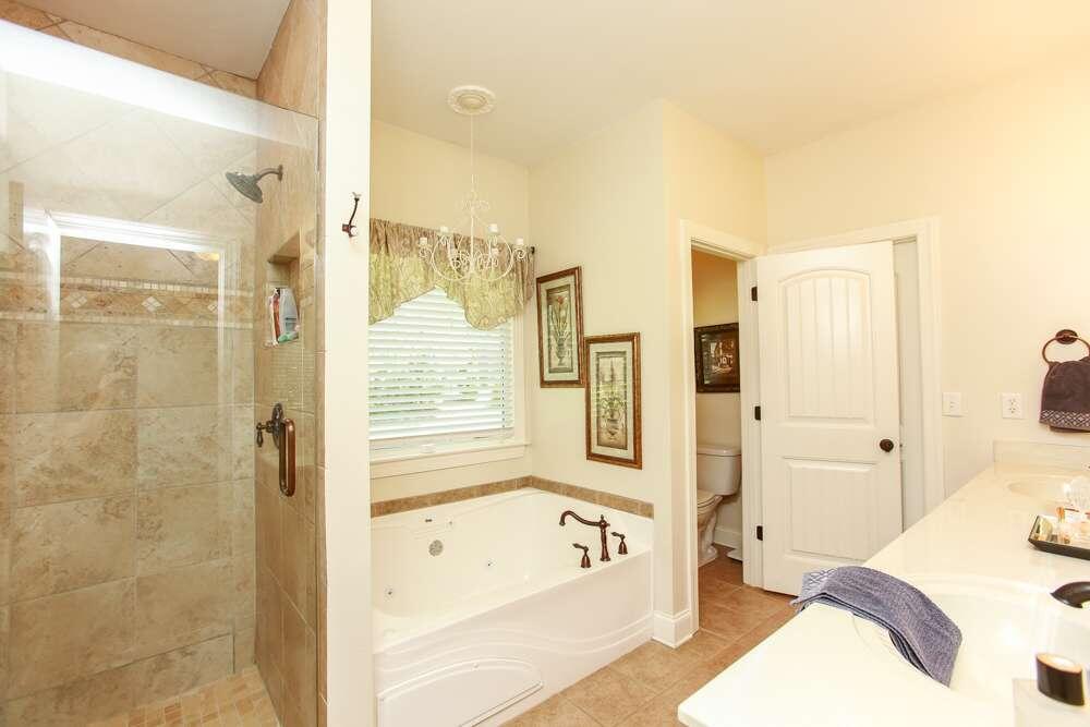 313 Wooded Glen Lane