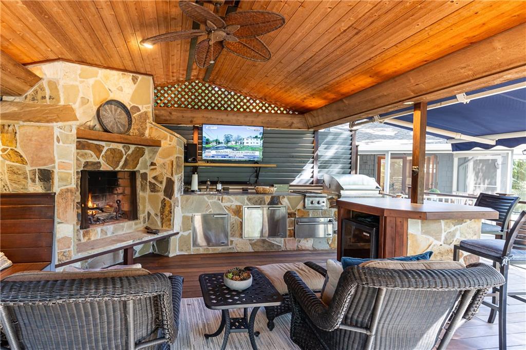 2926 Waterford Drive