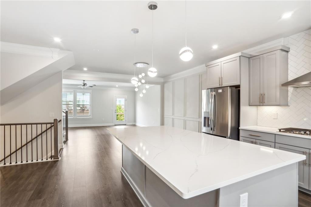 1338 Rosen Road