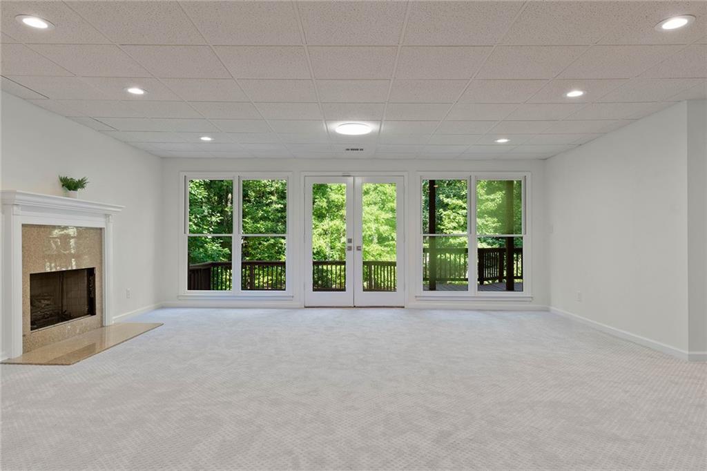 803 Birds Mill SE