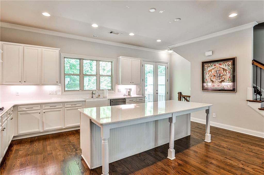 2500 Skyland Drive NE