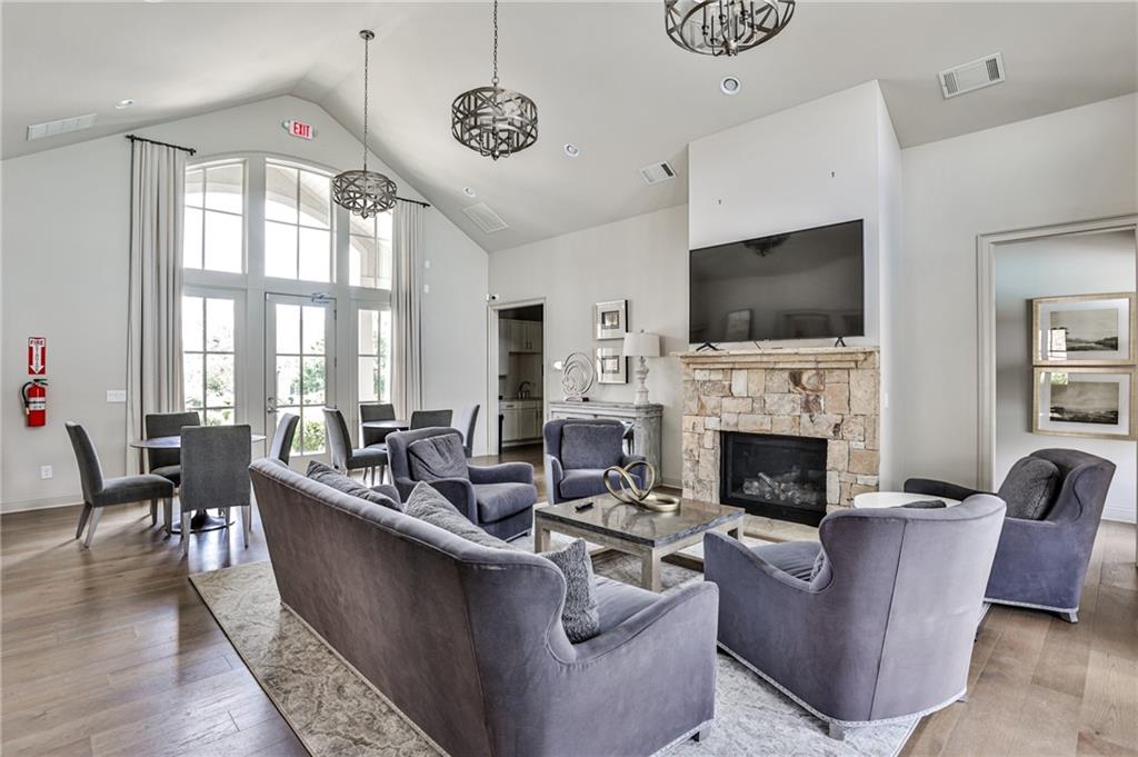 2500 Skyland Drive NE