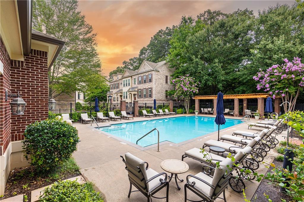 3635 E Paces Circle NE Unit 1418
