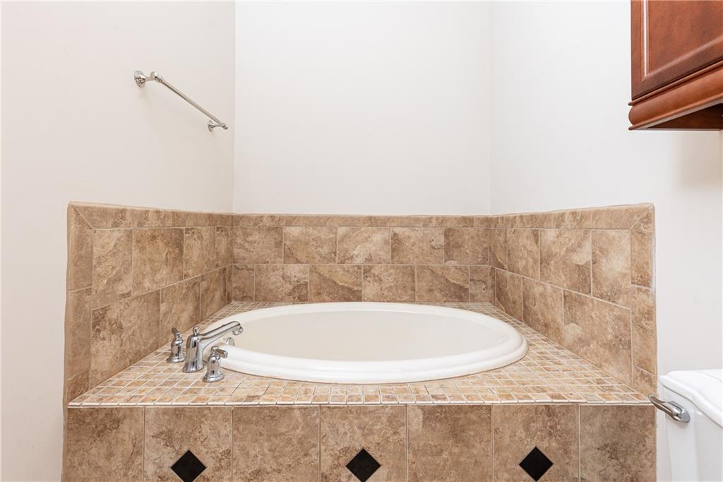 3635 E Paces Circle NE Unit 1418