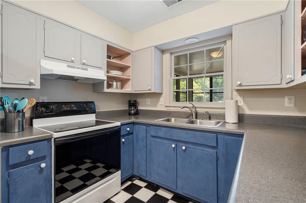 3 Vista Square NW Unit 3