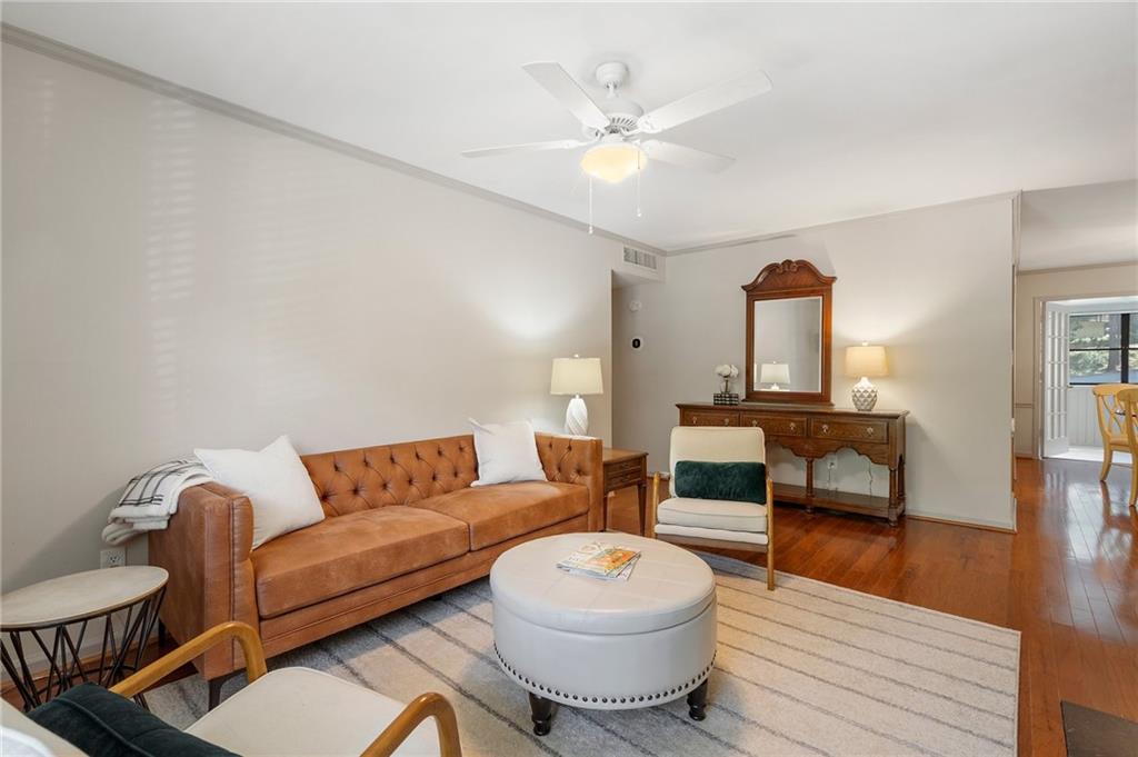 3 Vista Square NW Unit 3