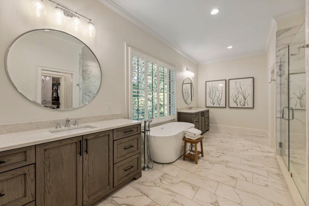 925 Pleasant Hollow Trail