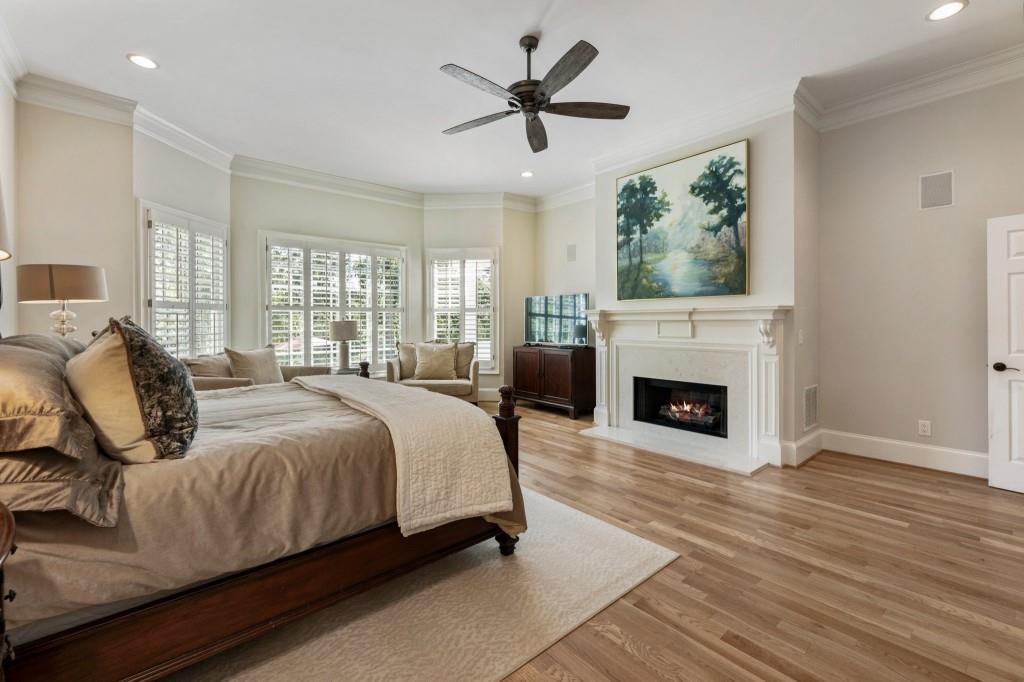 925 Pleasant Hollow Trail