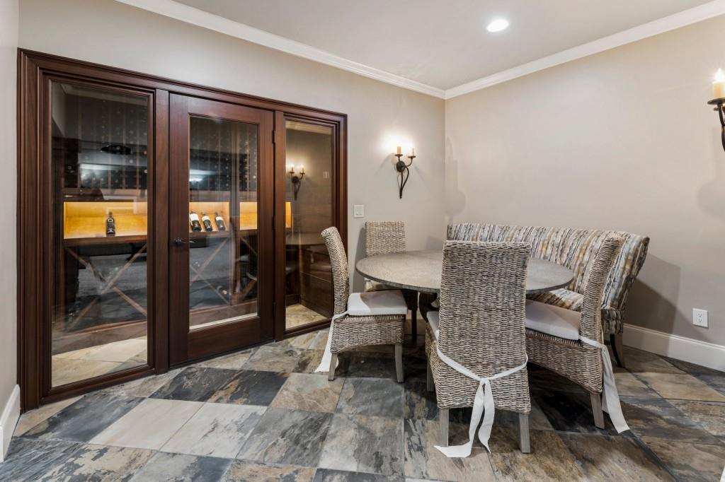 925 Pleasant Hollow Trail