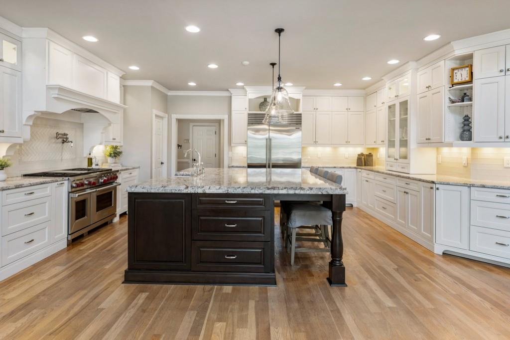 925 Pleasant Hollow Trail