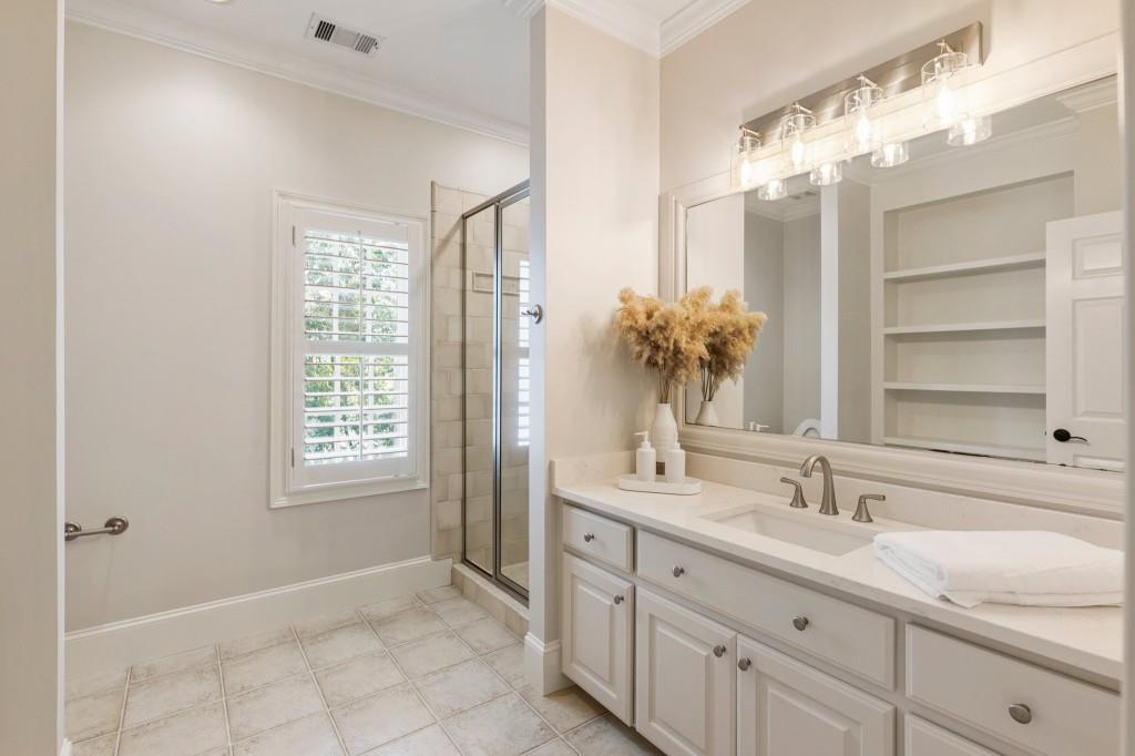 925 Pleasant Hollow Trail