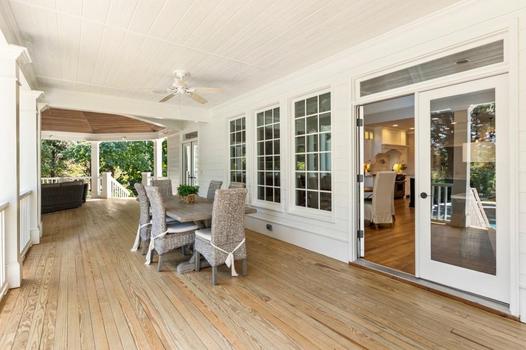 925 Pleasant Hollow Trail