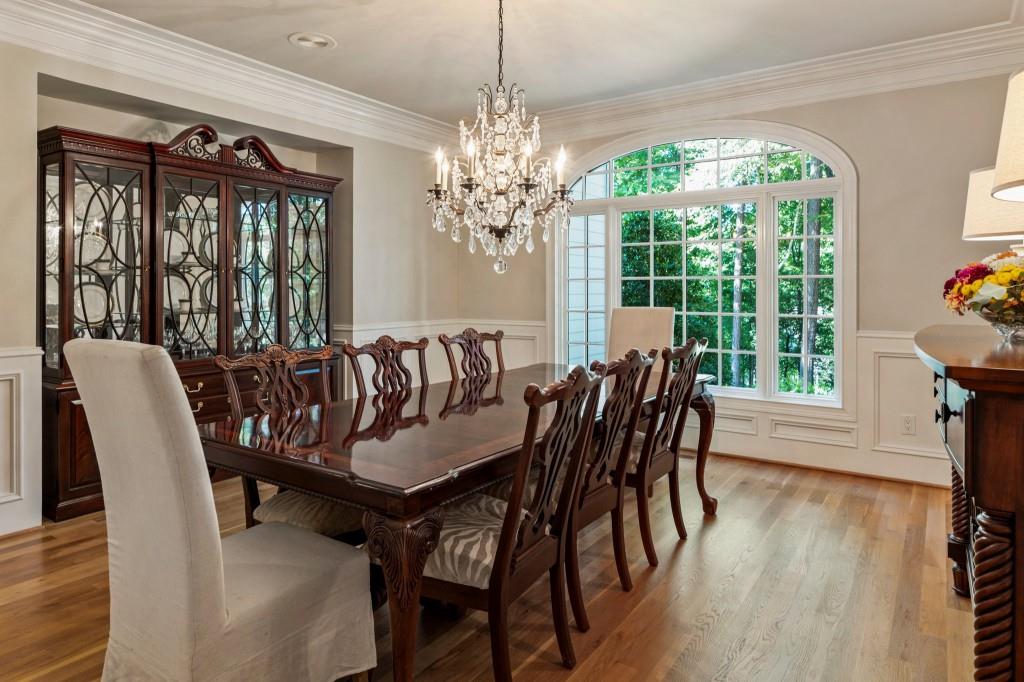 925 Pleasant Hollow Trail