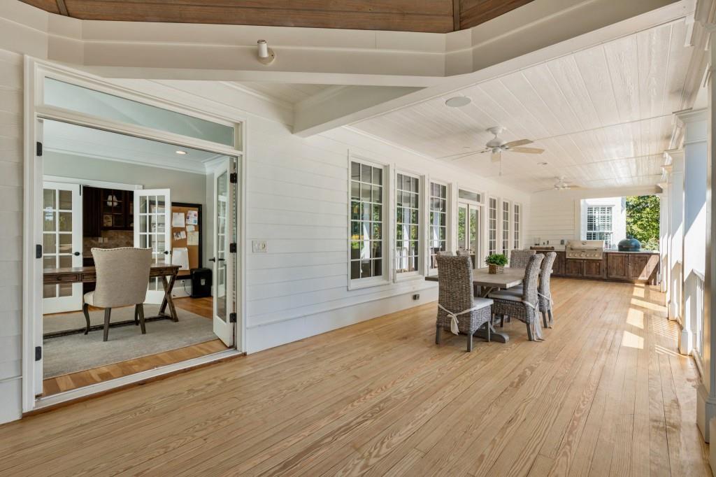 925 Pleasant Hollow Trail