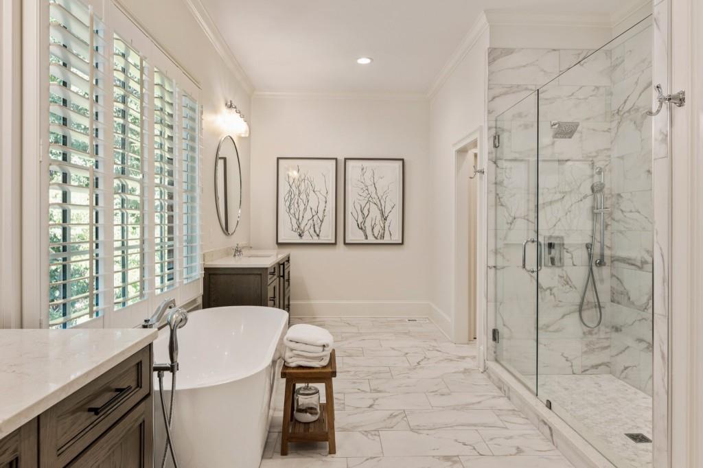 925 Pleasant Hollow Trail