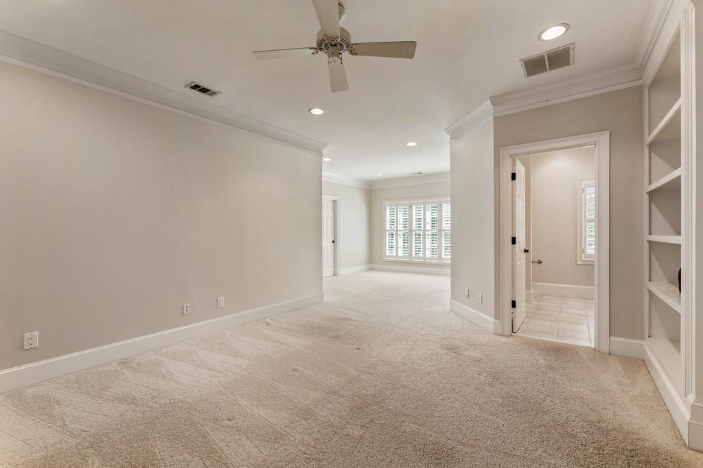 925 Pleasant Hollow Trail