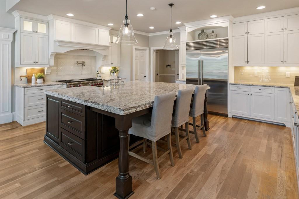 925 Pleasant Hollow Trail