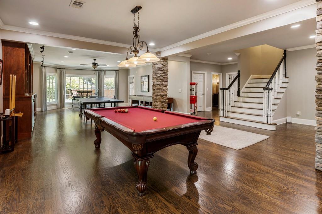 925 Pleasant Hollow Trail
