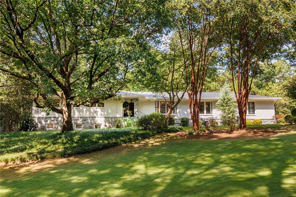 2746 Margaret Mitchell Drive NW