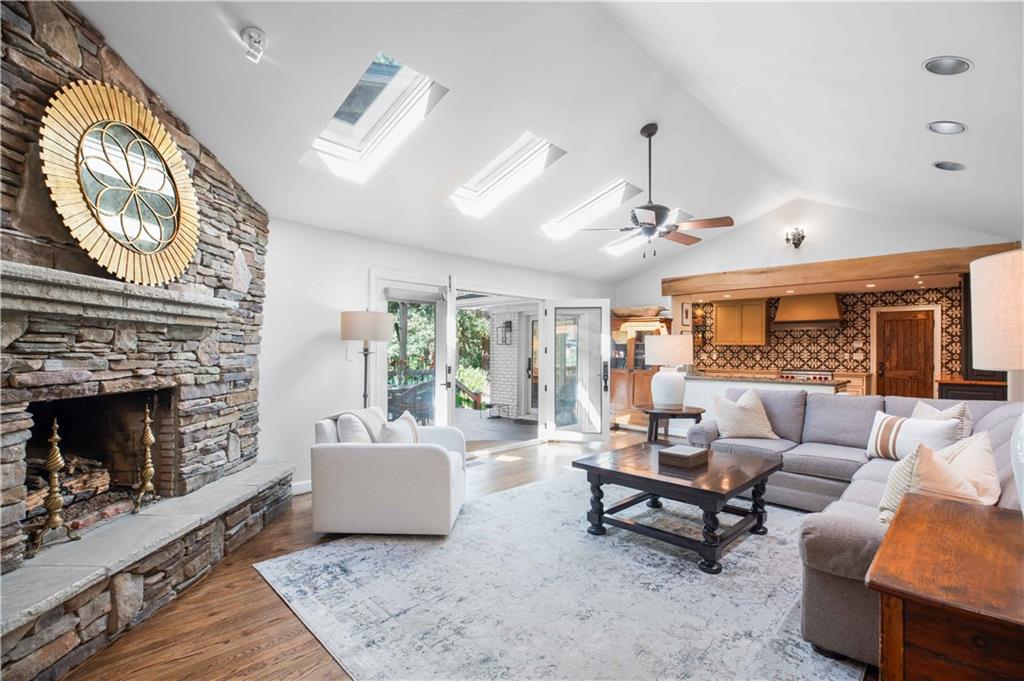 2746 Margaret Mitchell Drive NW