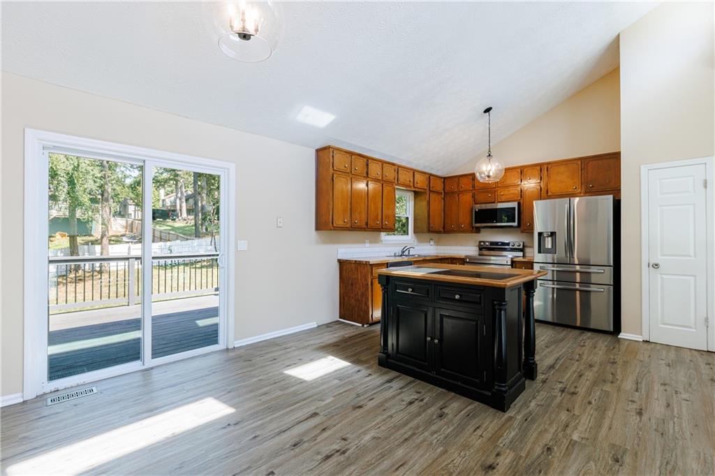 385 Arnold Road