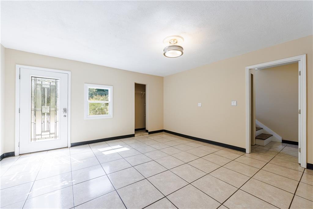 385 Arnold Road