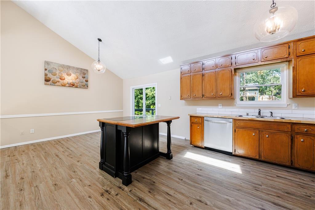 385 Arnold Road