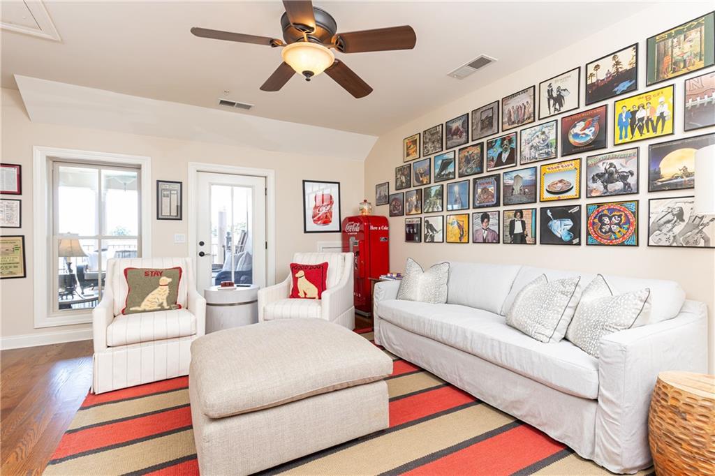 2775 Paces Lookout Lane SE