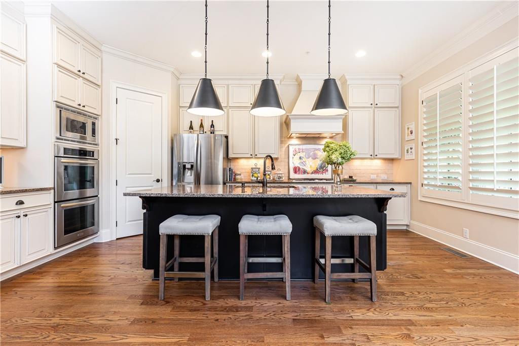 2775 Paces Lookout Lane SE
