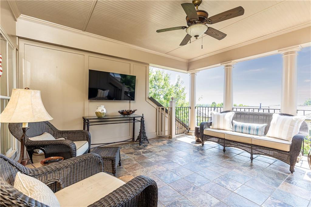 2775 Paces Lookout Lane SE