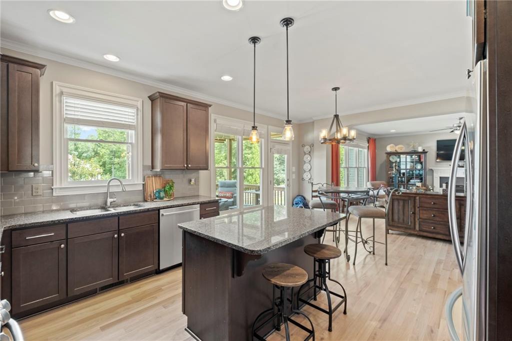 1730 Grand Oaks Drive
