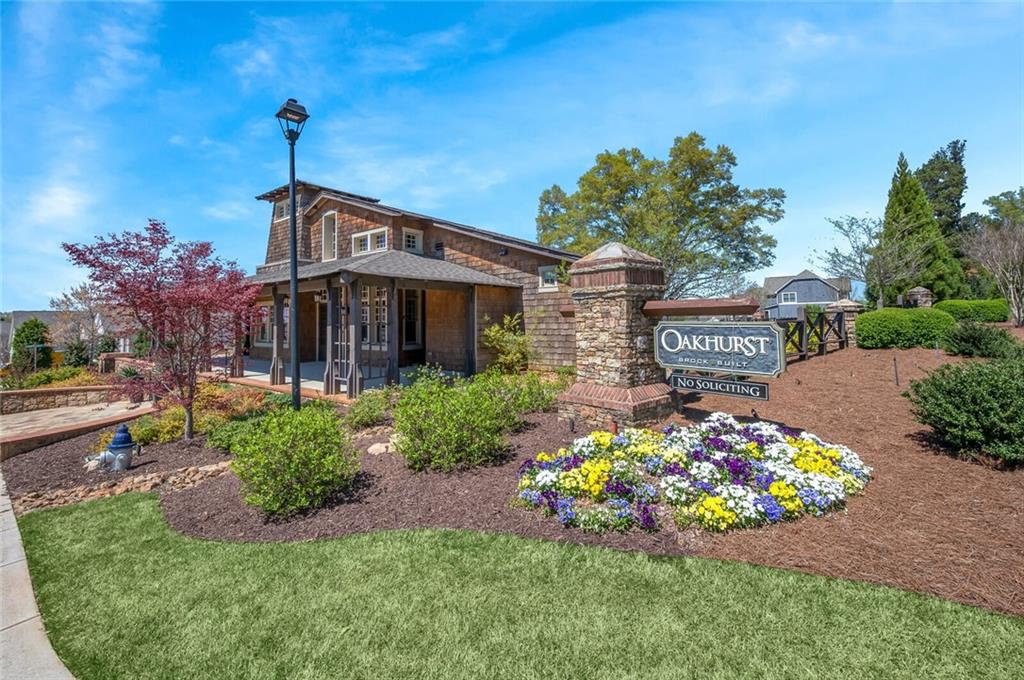 1730 Grand Oaks Drive