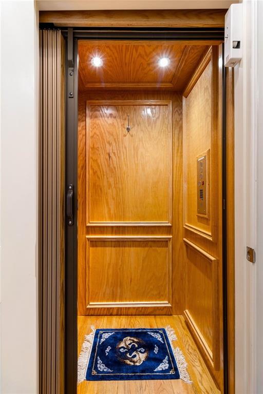 255 Mystic Ridge Hill