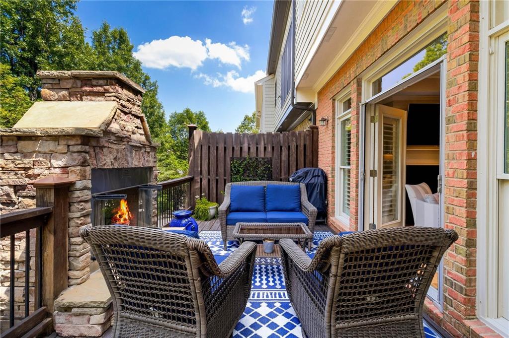 255 Mystic Ridge Hill